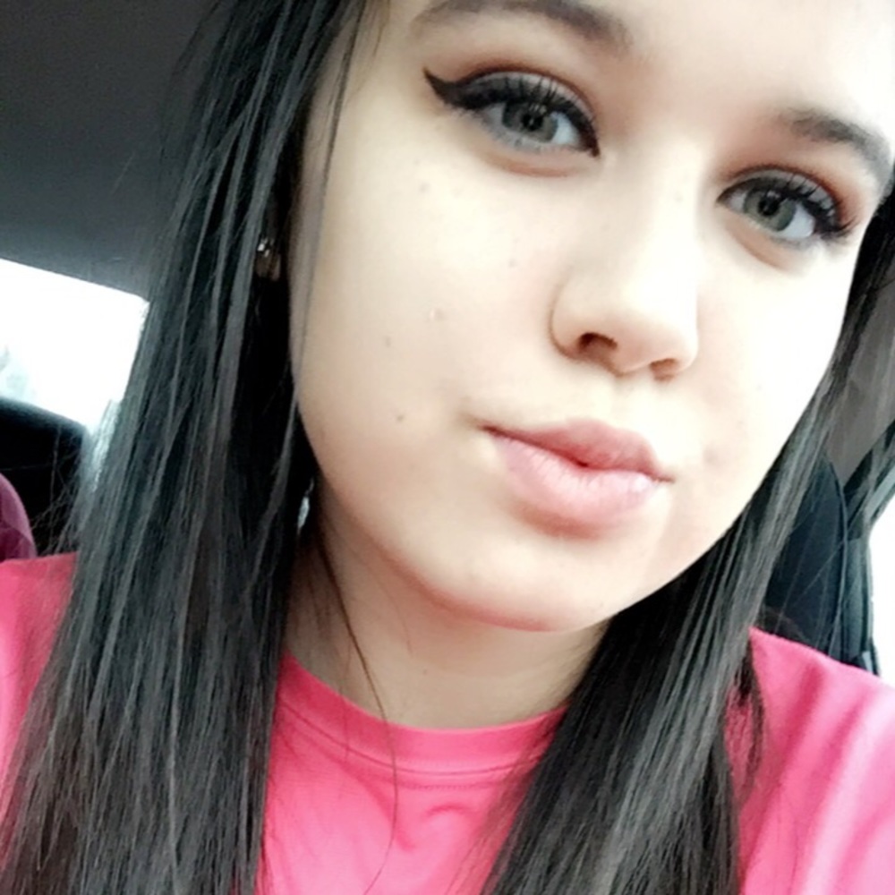 Meet your Posher, Graci